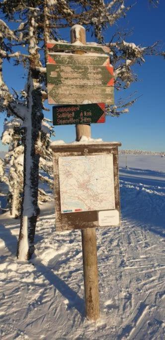 Leilighet Med Panoramautsikt Sjusjoen Innendors Parkering Exterior photo